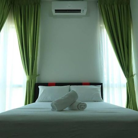 Promo Private Luxurious Nilai Vacation Home Kültér fotó