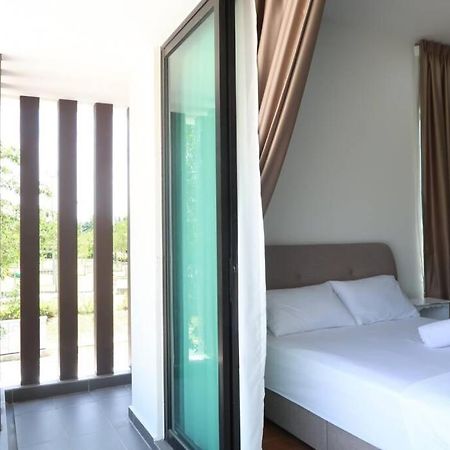 Promo Private Luxurious Nilai Vacation Home Kültér fotó