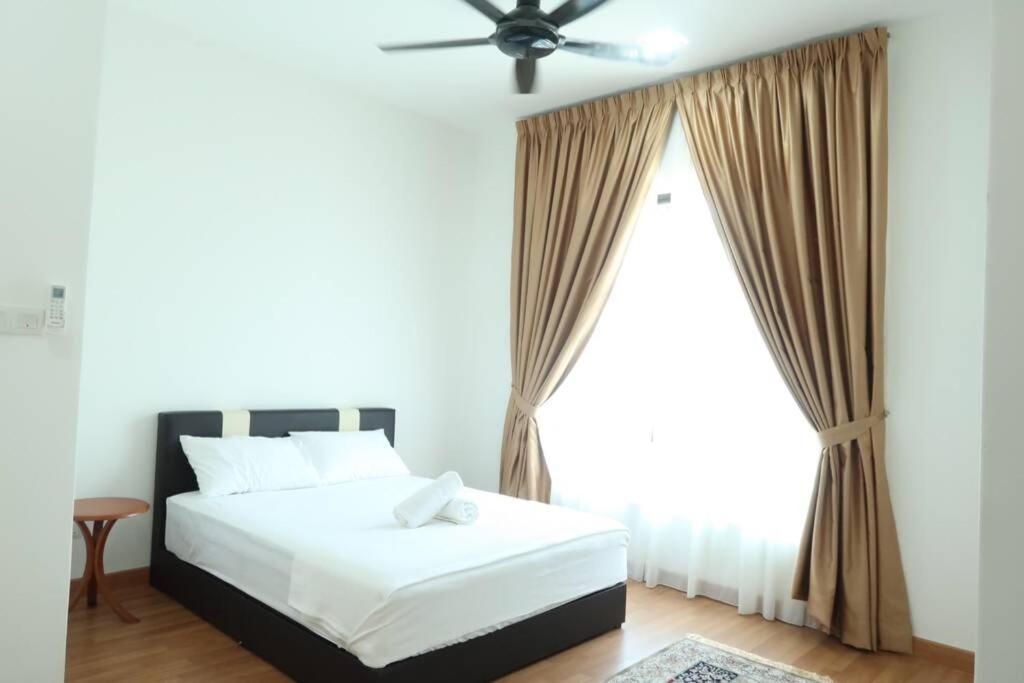 Promo Private Luxurious Nilai Vacation Home Kültér fotó