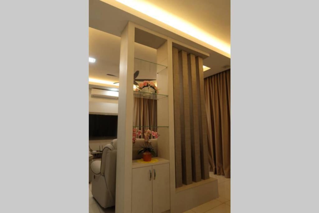 Promo Private Luxurious Nilai Vacation Home Kültér fotó