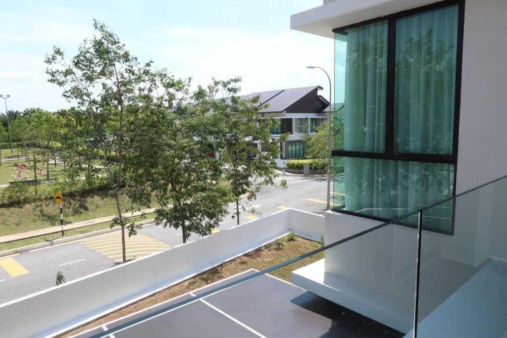 Promo Private Luxurious Nilai Vacation Home Kültér fotó