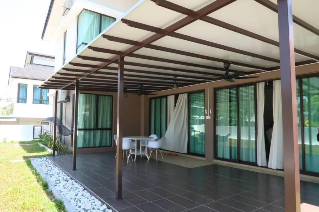 Promo Private Luxurious Nilai Vacation Home Kültér fotó